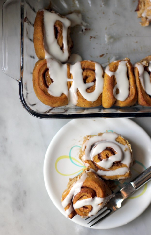 Vegan Cinnamon Rolls