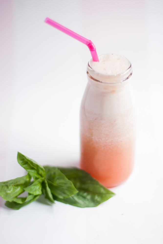 Berry and Cantaloupe Juice Berry and Cantaloupe Juice