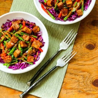 Cabbage Bowl with Peanut-Sriracha Tofu