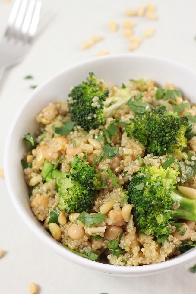 Garlic Quinoa Bowls