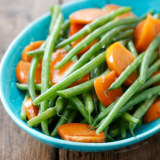 Sauteed Green Beans with Persimmons