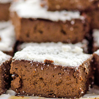 Vegan Protein Fudge Brownies