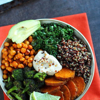 Roasted Veggie Quinoa Bowl