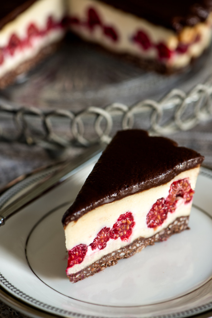 White Chocolate Raspberry Tort