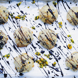 Passionfruit and Coconut Macaroons